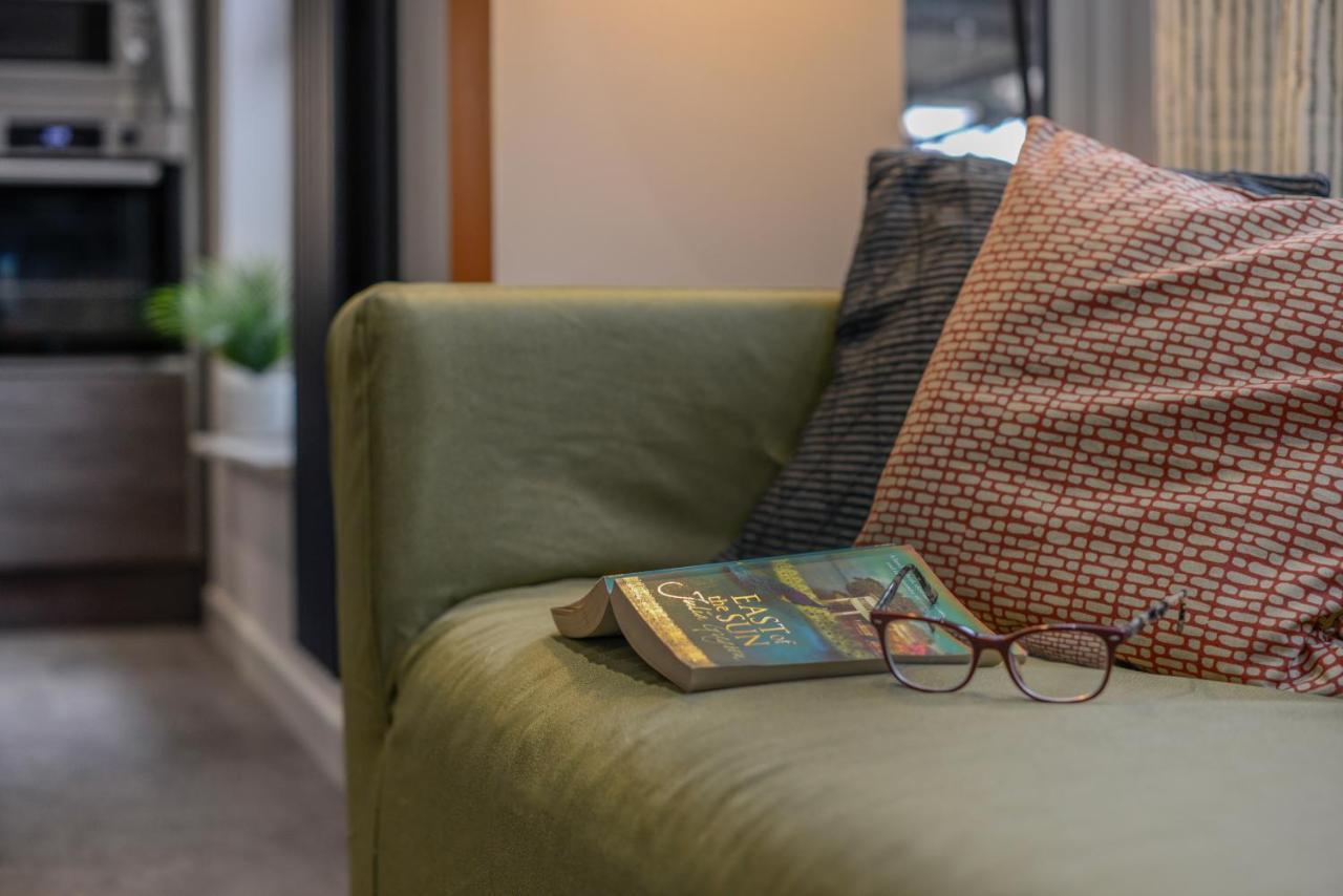 Apartment Three - Free Private Car Park - Sleeps 6 - 3 Shower Rooms - By Ocean City Retreats Plymouth Eksteriør bilde