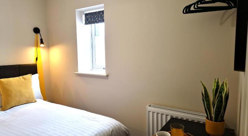 Apartment Three - Free Private Car Park - Sleeps 6 - 3 Shower Rooms - By Ocean City Retreats Plymouth Eksteriør bilde